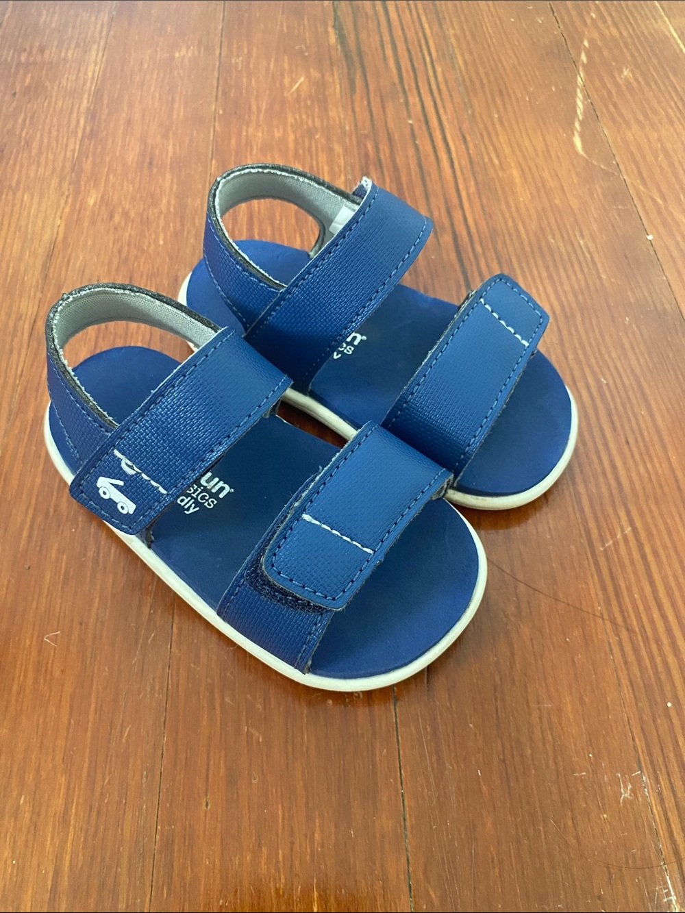 See Kai Run Blue Kids Velcro Sandals Water Friendly Size 5